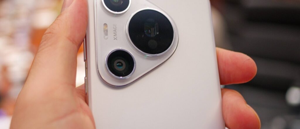Huawei Pura 70 Pro teardown reveals even more parts made in China - GSMArena.com news